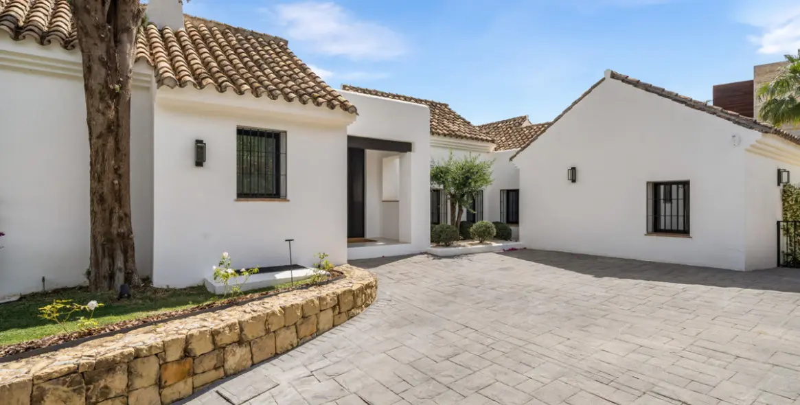 Venta de villa independiente en The Golden Mile 48
