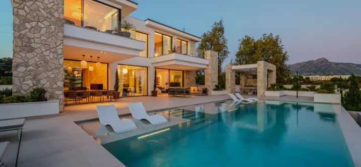 Venta de villa independiente en La Quinta 3