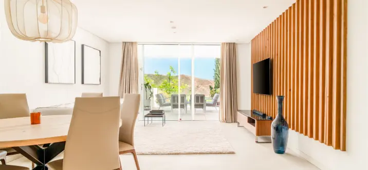 Long-term rent of middle floor apartment in Ojén 1