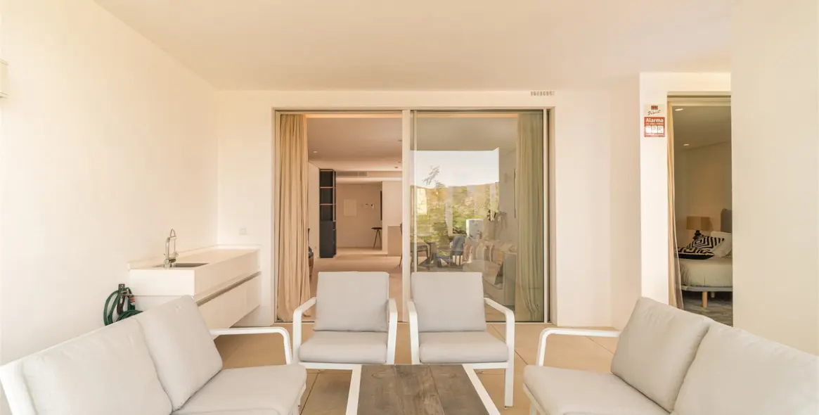 Long-term rent of middle floor apartment in Ojén 6