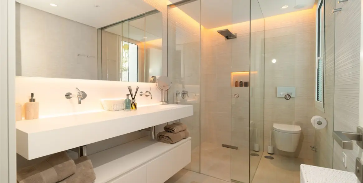 Long-term rent of middle floor apartment in Ojén 11