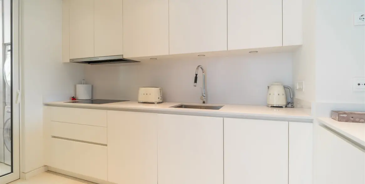 Long-term rent of middle floor apartment in Ojén 16
