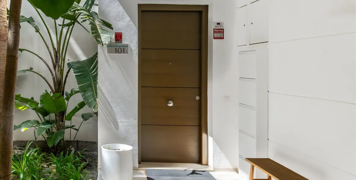 Long-term rent of middle floor apartment in Ojén 21