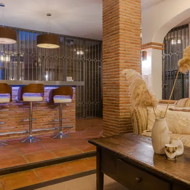 Long-term rent of detached villa in Benahavís