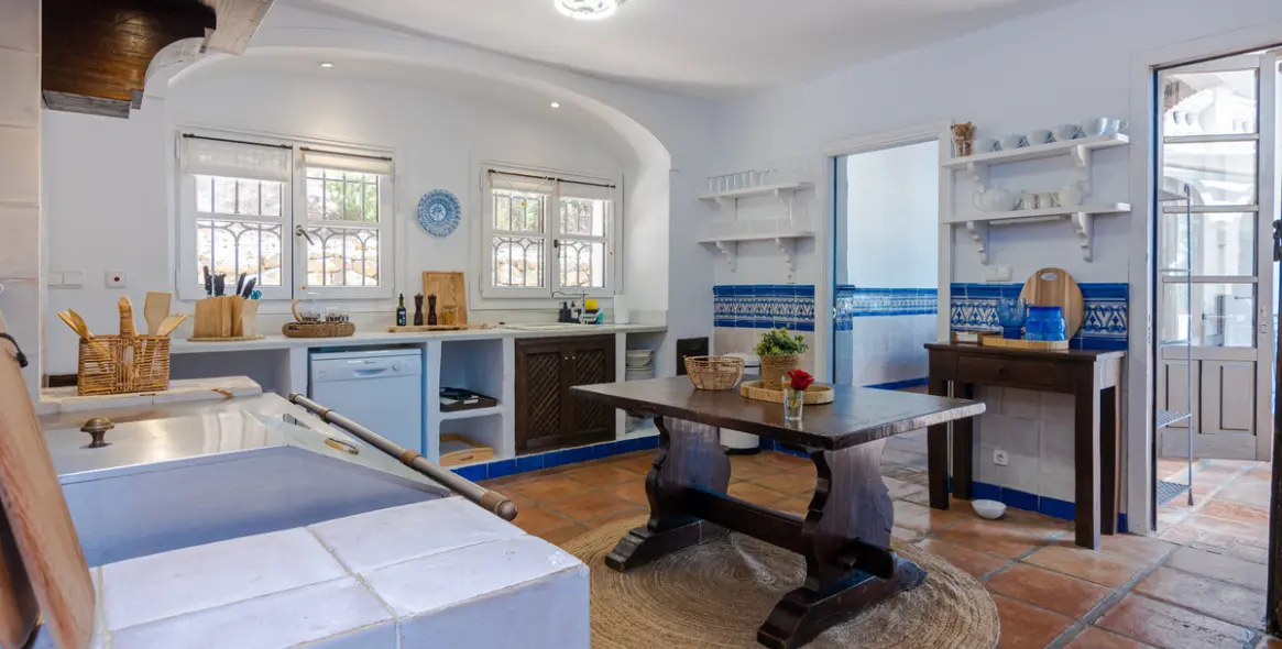 Long-term rent of detached villa in Benahavís 24