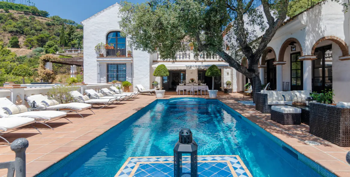 Long-term rent of detached villa in Benahavís 32