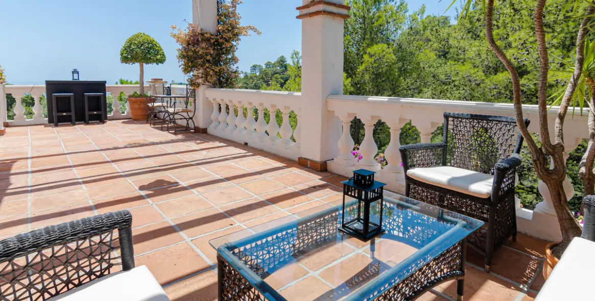 Long-term rent of detached villa in Benahavís 46