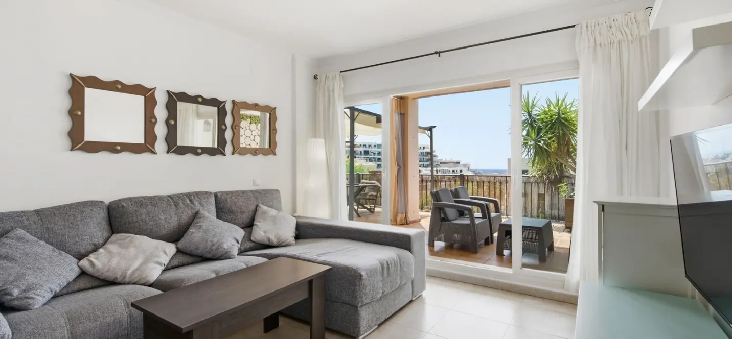 Продажа апартаментов на первом этаже в Mijas Costa 1