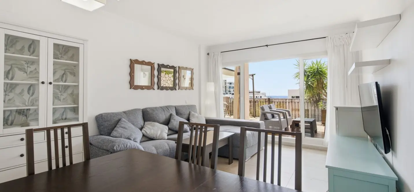 Продажа апартаментов на первом этаже в Mijas Costa 3