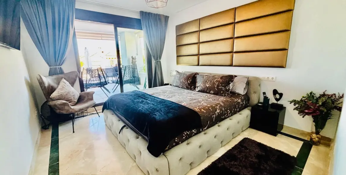 Venta de apartamento en planta baja en Casares 8