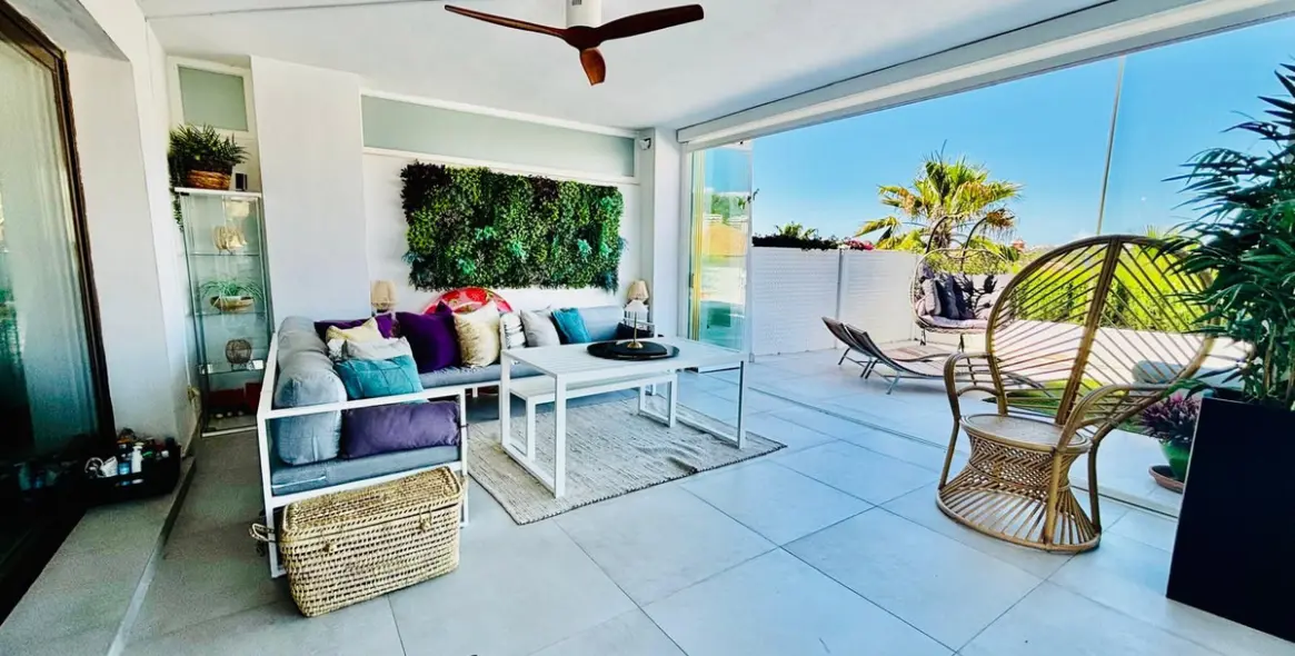 Venta de apartamento en planta baja en Casares 15