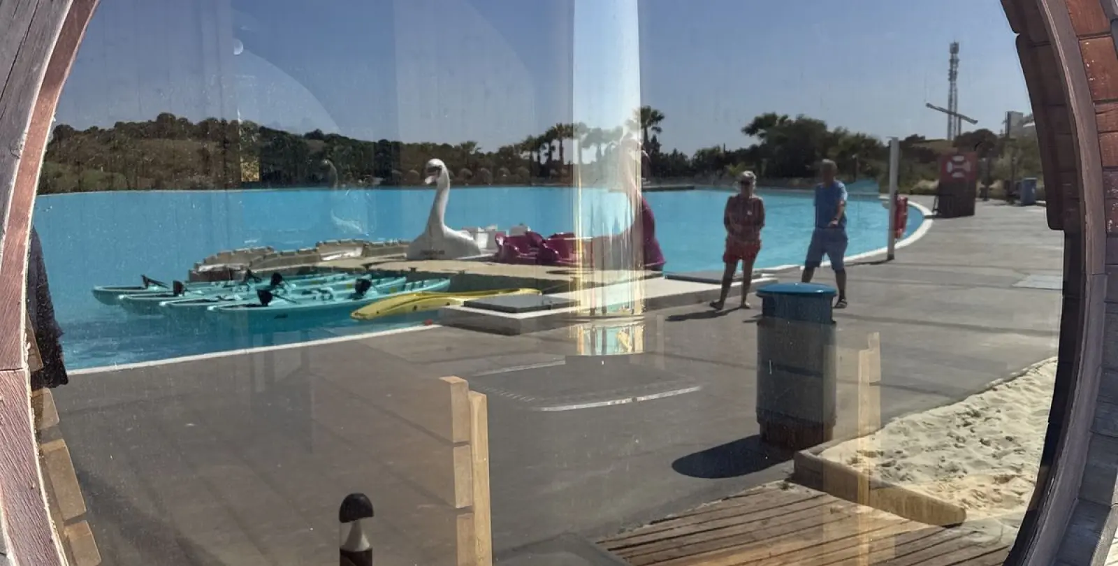 Venta de apartamento en planta media en Estepona 32