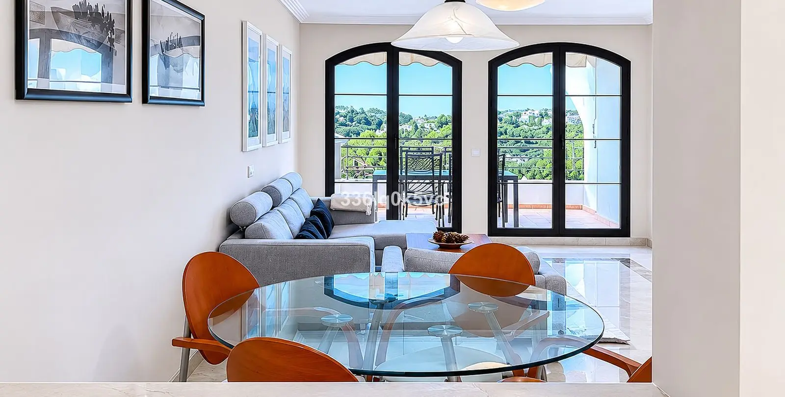 Sale of middle floor apartment in Los Arqueros 2