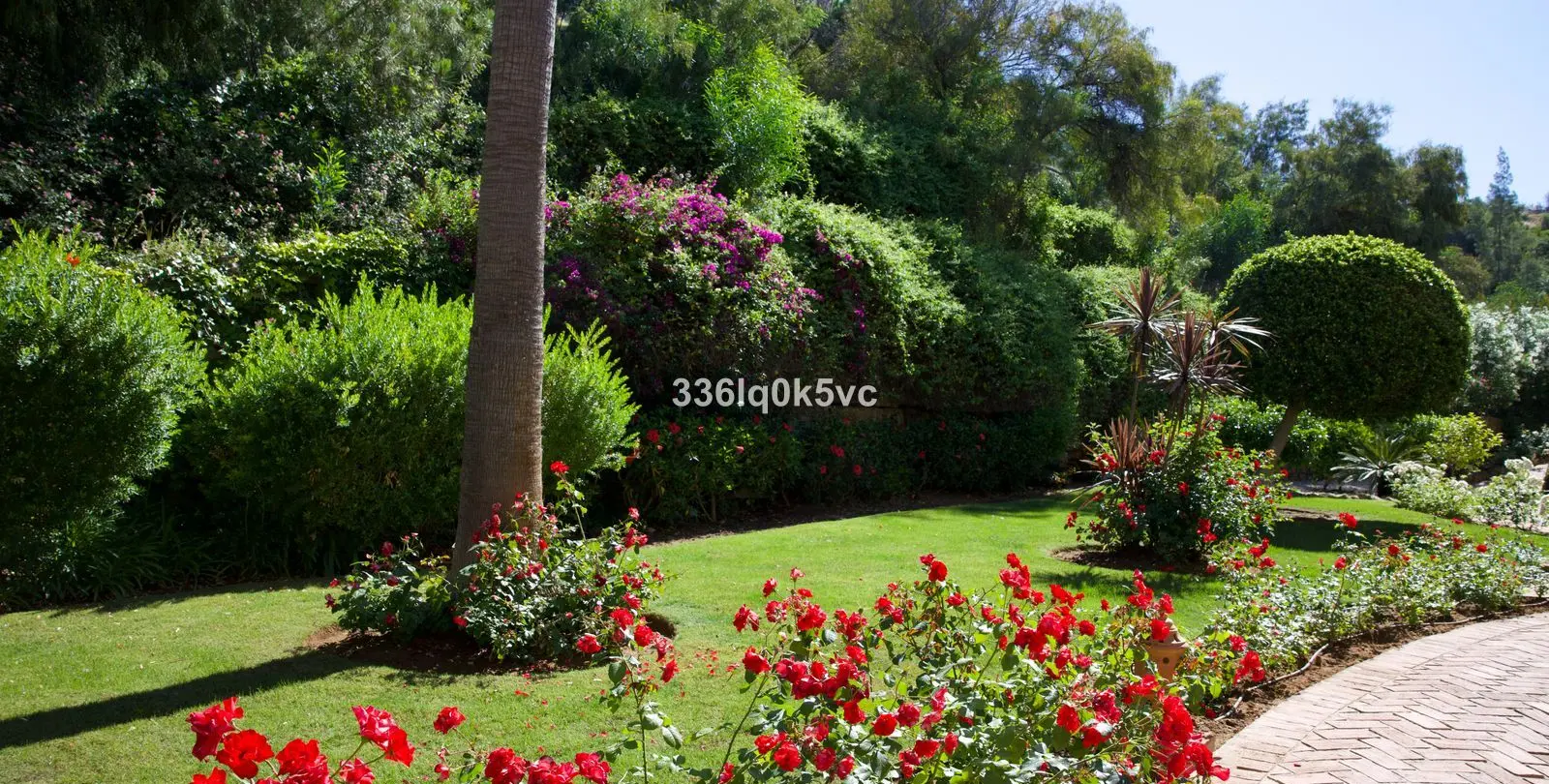 Sale of middle floor apartment in Los Arqueros 5