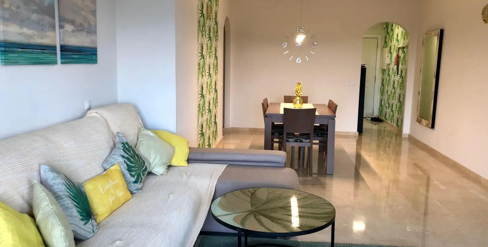 Продажа апартаментов на среднем этаже в Mijas Costa 5