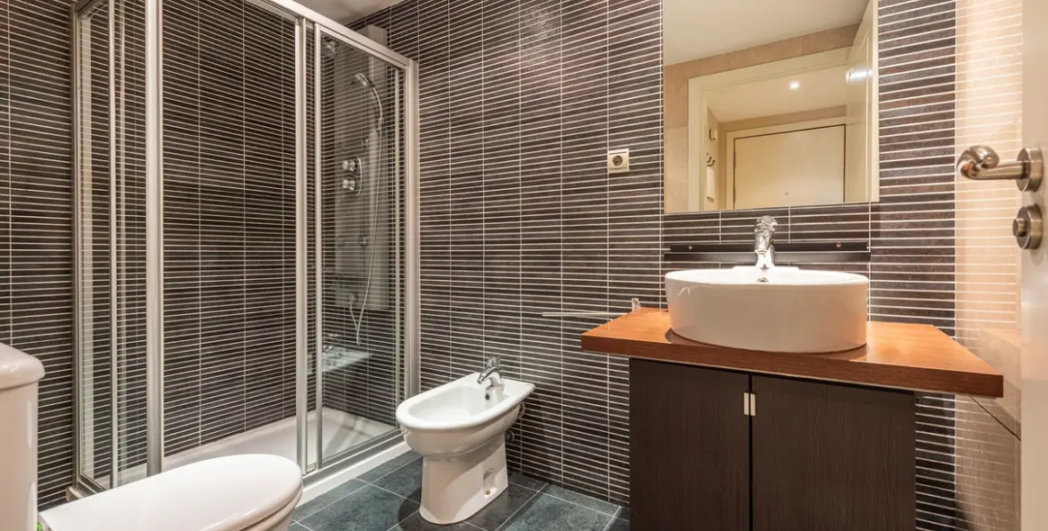Sale of ground floor apartment in Casares 17