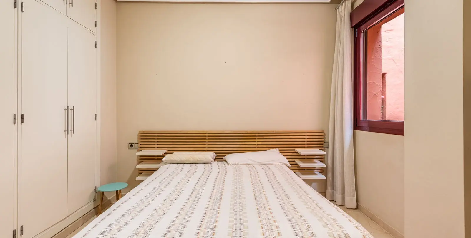 Venta de apartamento en planta baja en Casares 15