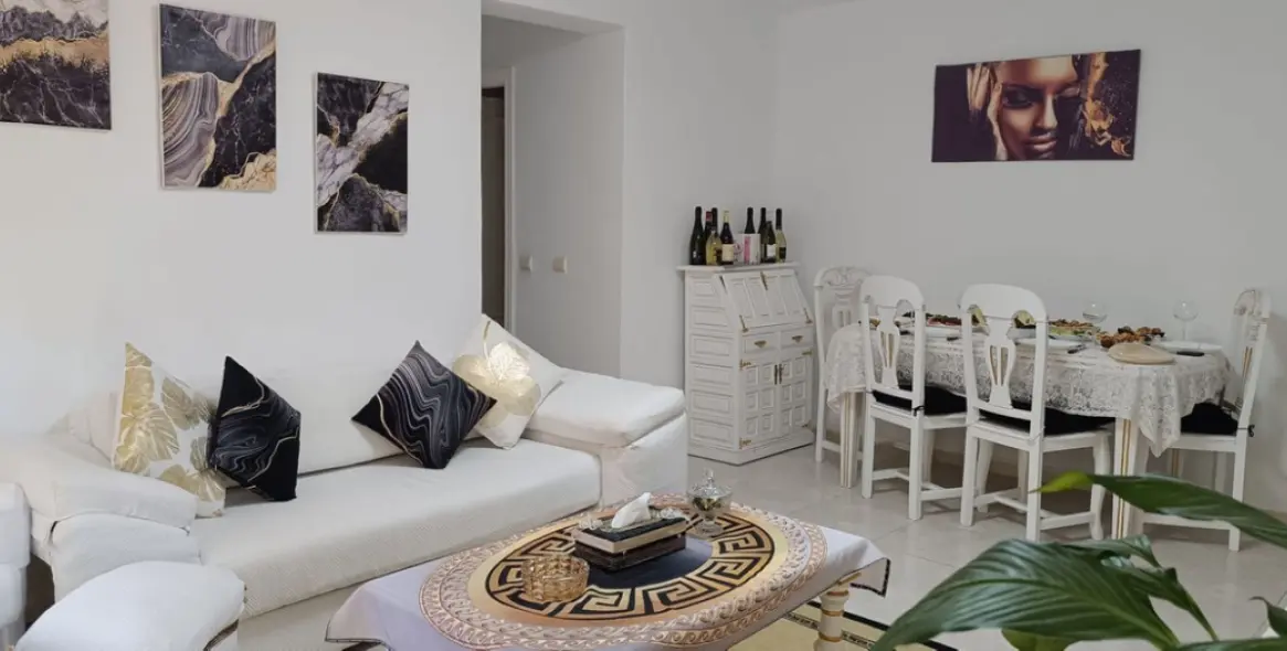 Продажа апартаментов на первом этаже в Marbella 3