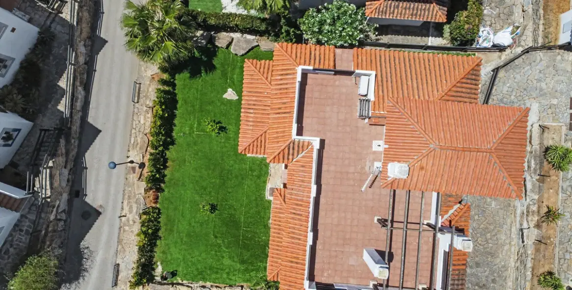 Sale of detached villa in Manilva 4