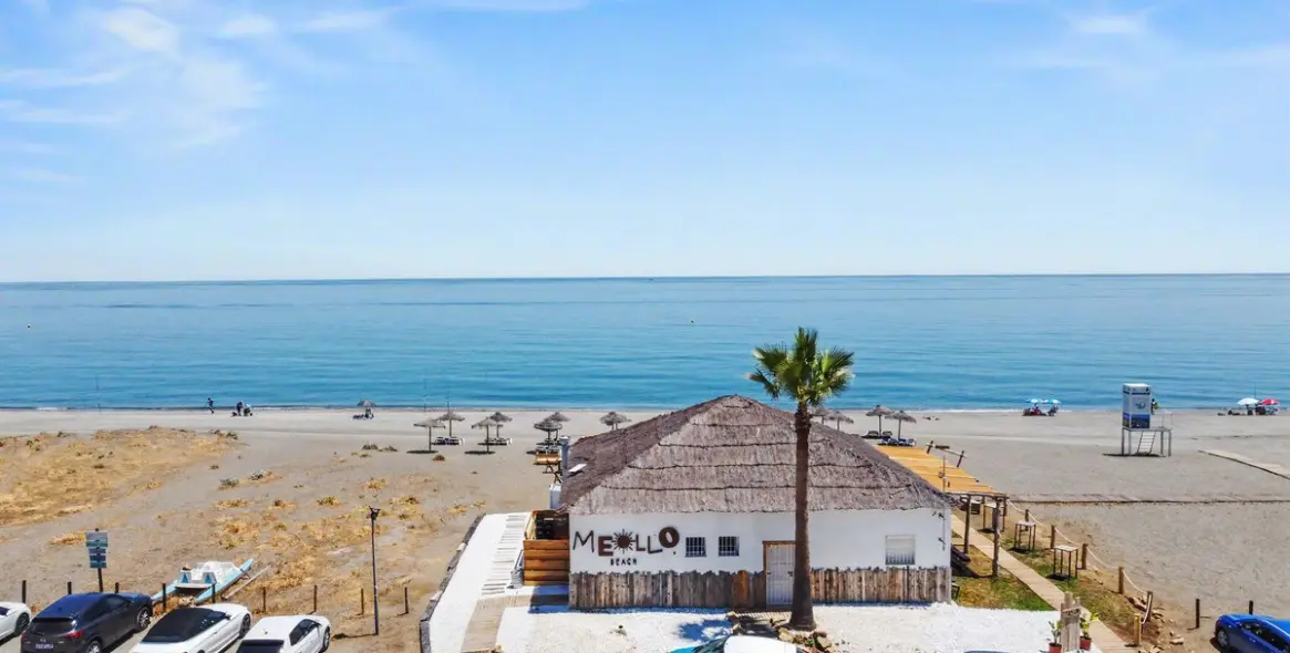 Sale of detached villa in Manilva 11