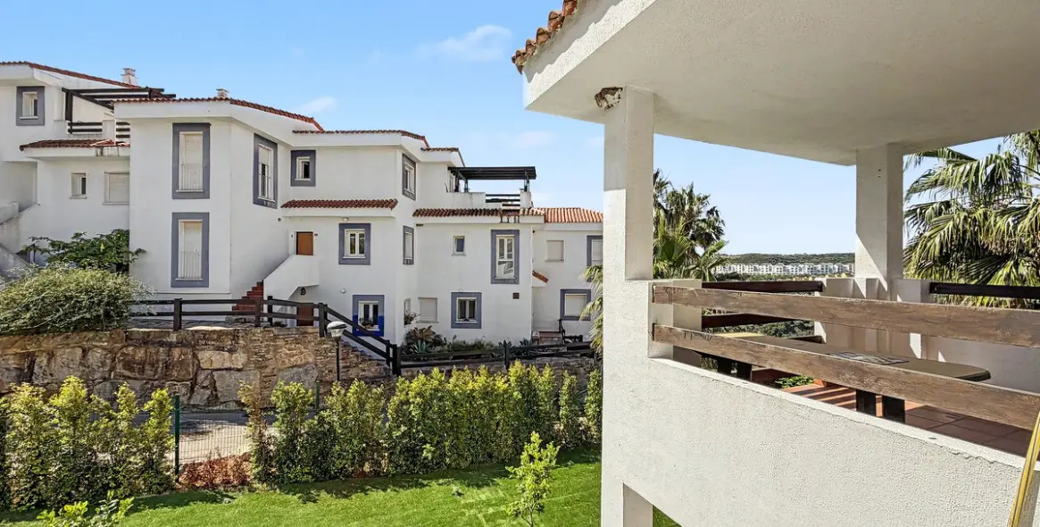 Sale of detached villa in Manilva 18