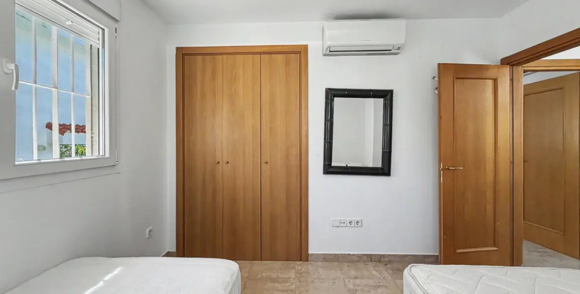 Sale of detached villa in Manilva 33