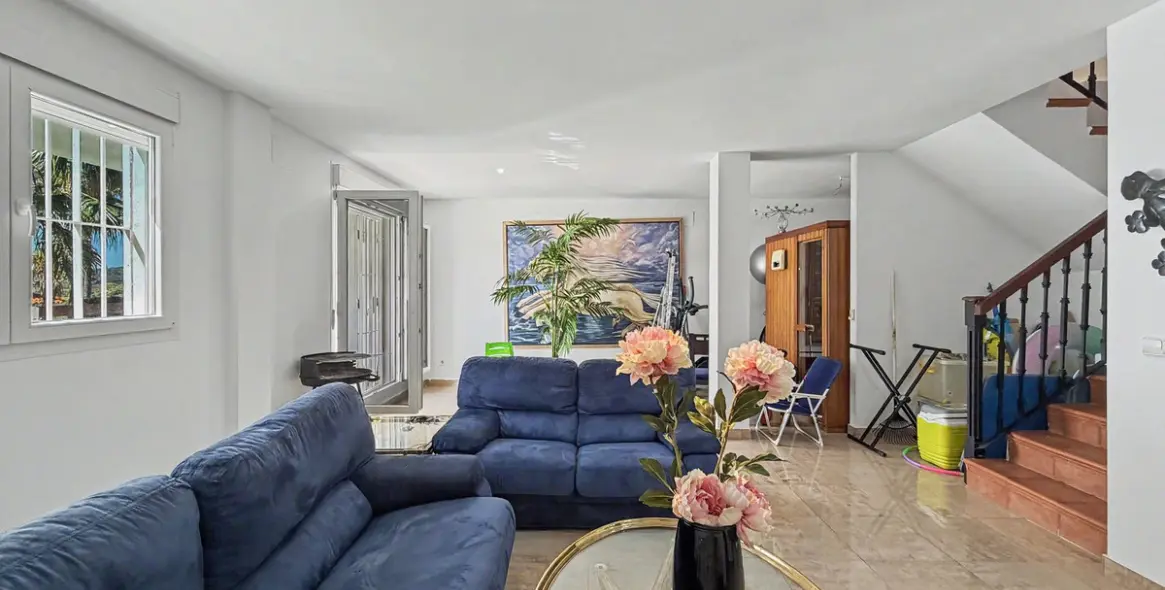 Sale of detached villa in Manilva 46