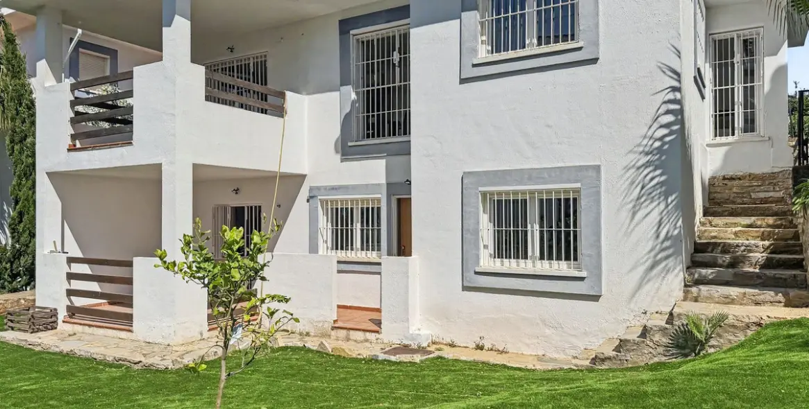 Sale of detached villa in Manilva 62