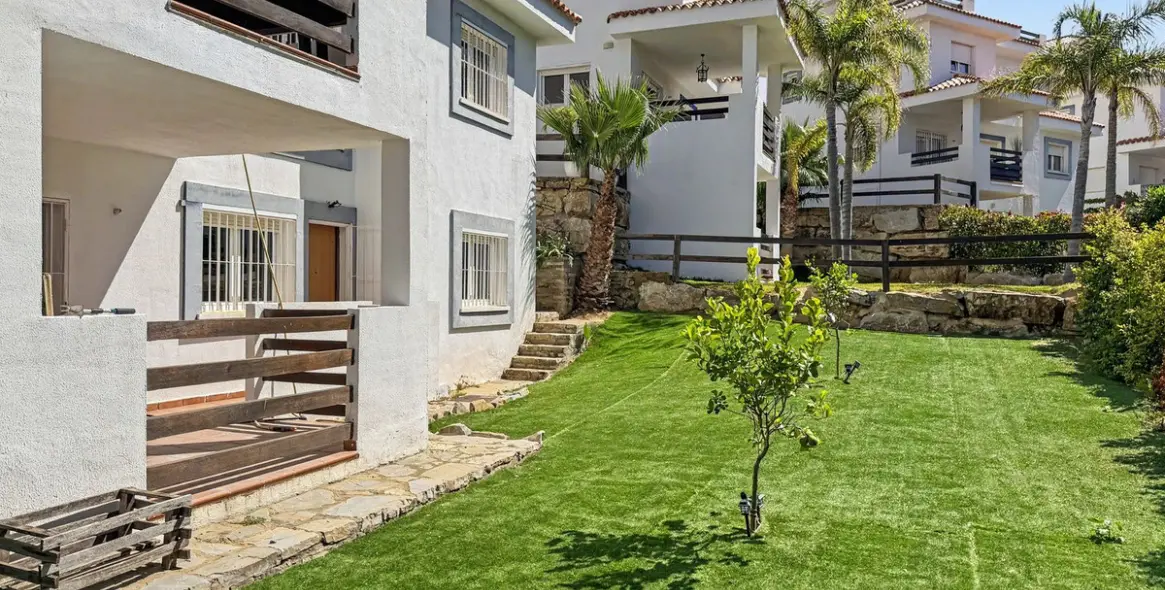 Sale of detached villa in Manilva 68