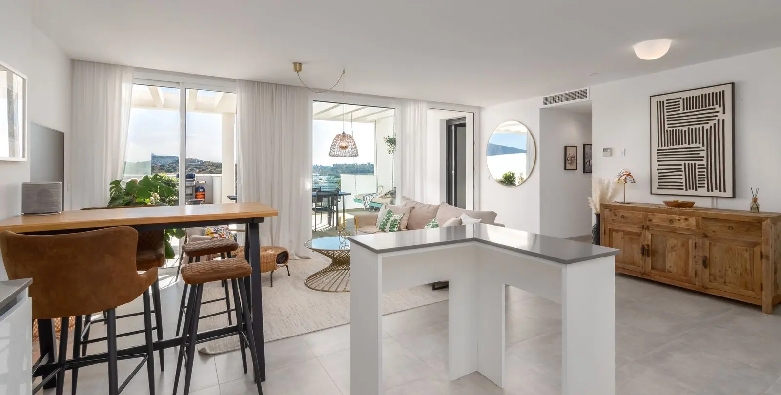 Sale of middle floor apartment in La Cala 8