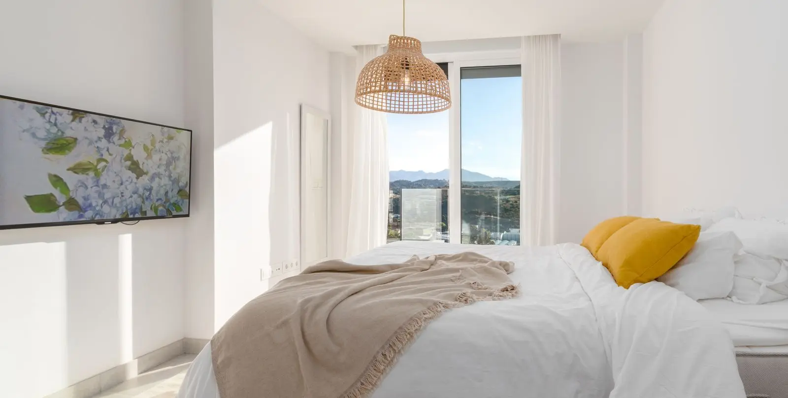 Sale of middle floor apartment in La Cala 15