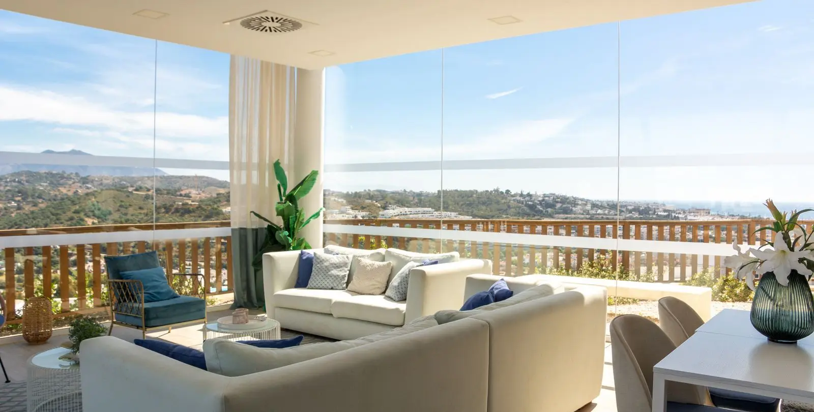 Sale of middle floor apartment in La Cala 37