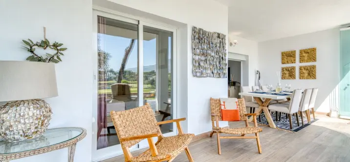 Sale of ground floor apartment in Aloha 4