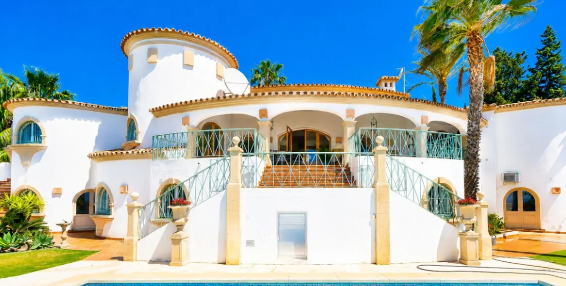 Venta de villa independiente en Hacienda Las Chapas 7