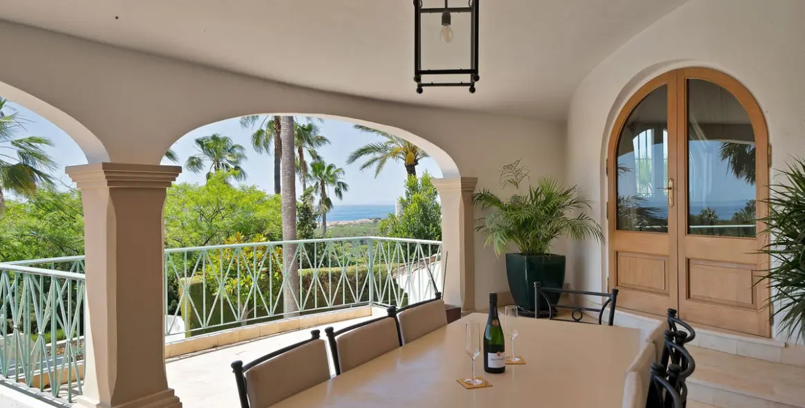 Venta de villa independiente en Hacienda Las Chapas 25