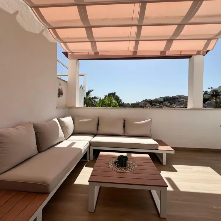 Long-term rent of duplex in Nueva Andalucía