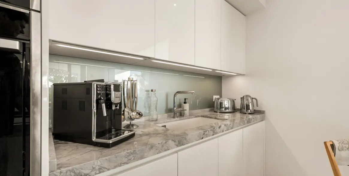 Short-term rent of detached villa in New Golden Mile 17