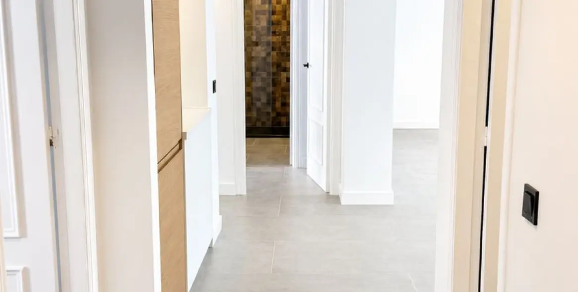 Sale of middle floor apartment in Atalaya 24