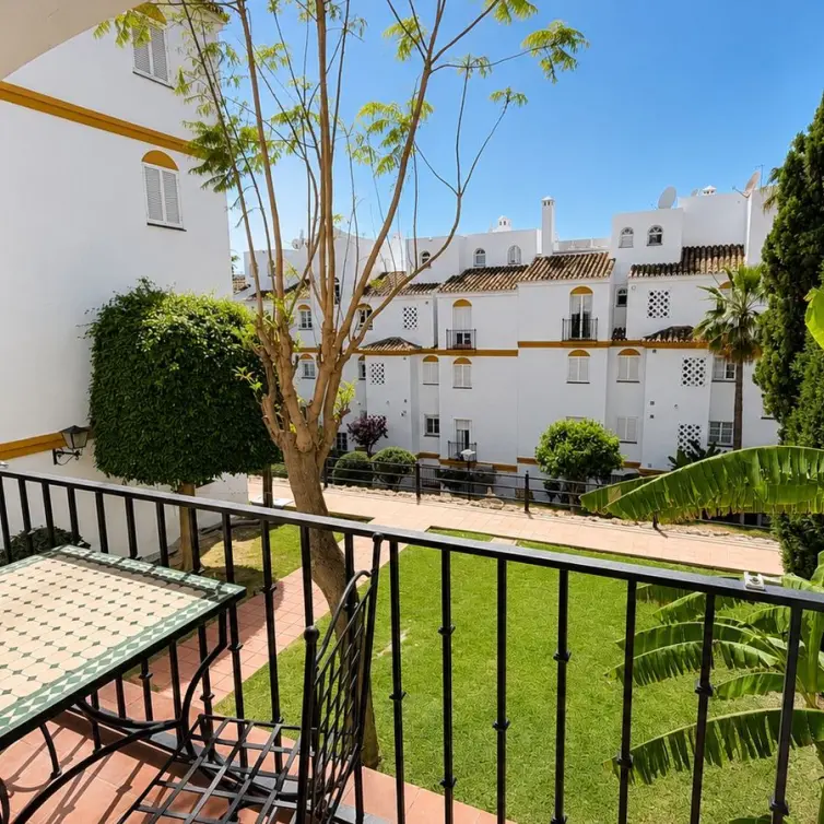 Venta de apartamento en planta media en Atalaya
