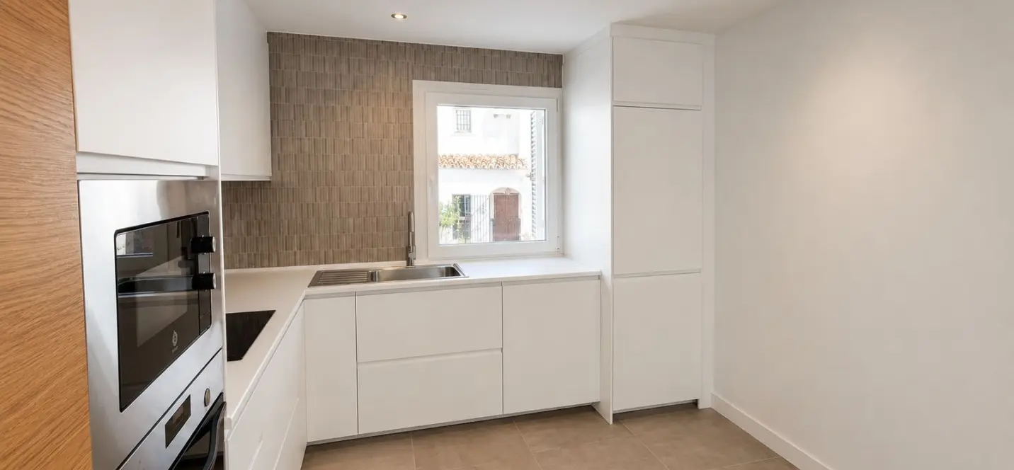 Venta de apartamento en planta media en Atalaya 2