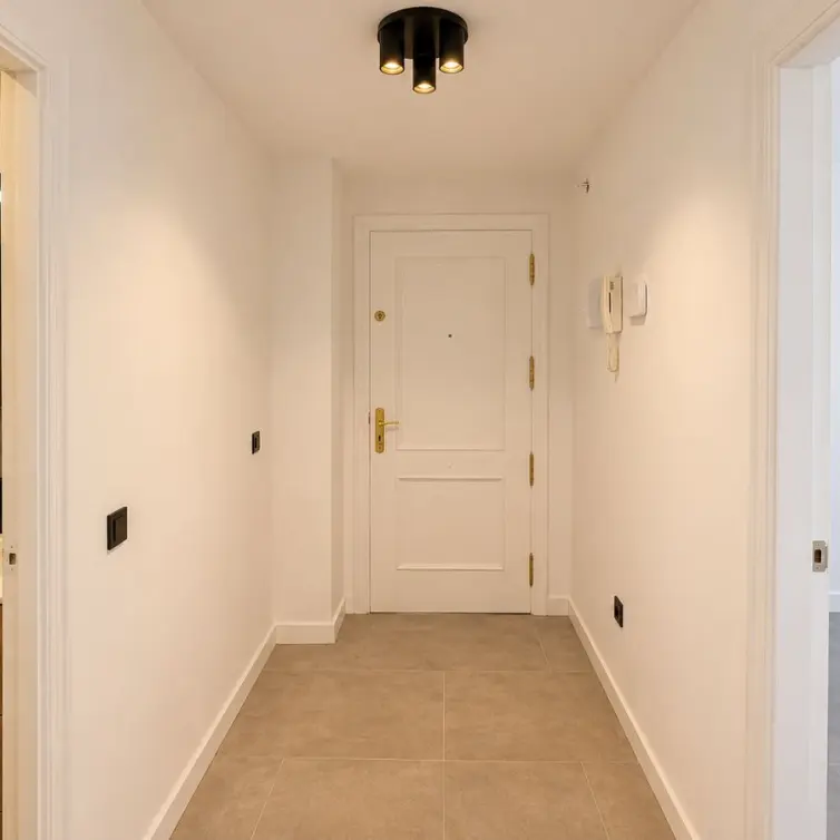 Venta de apartamento en planta media en Atalaya