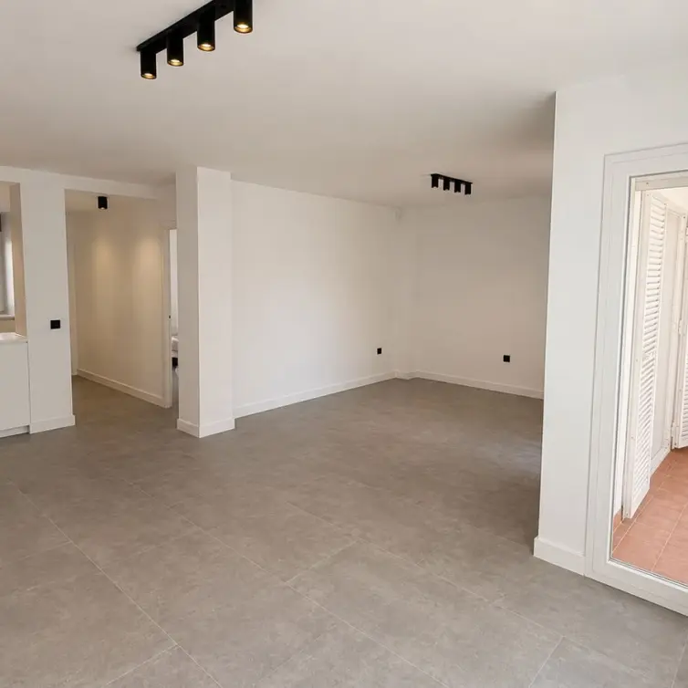 Venta de apartamento en planta media en Atalaya