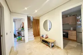 Image 6 thumb