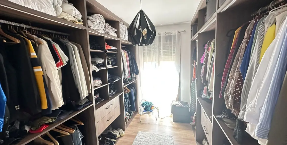 Продажа апартаментов на среднем этаже в Casares Playa 29