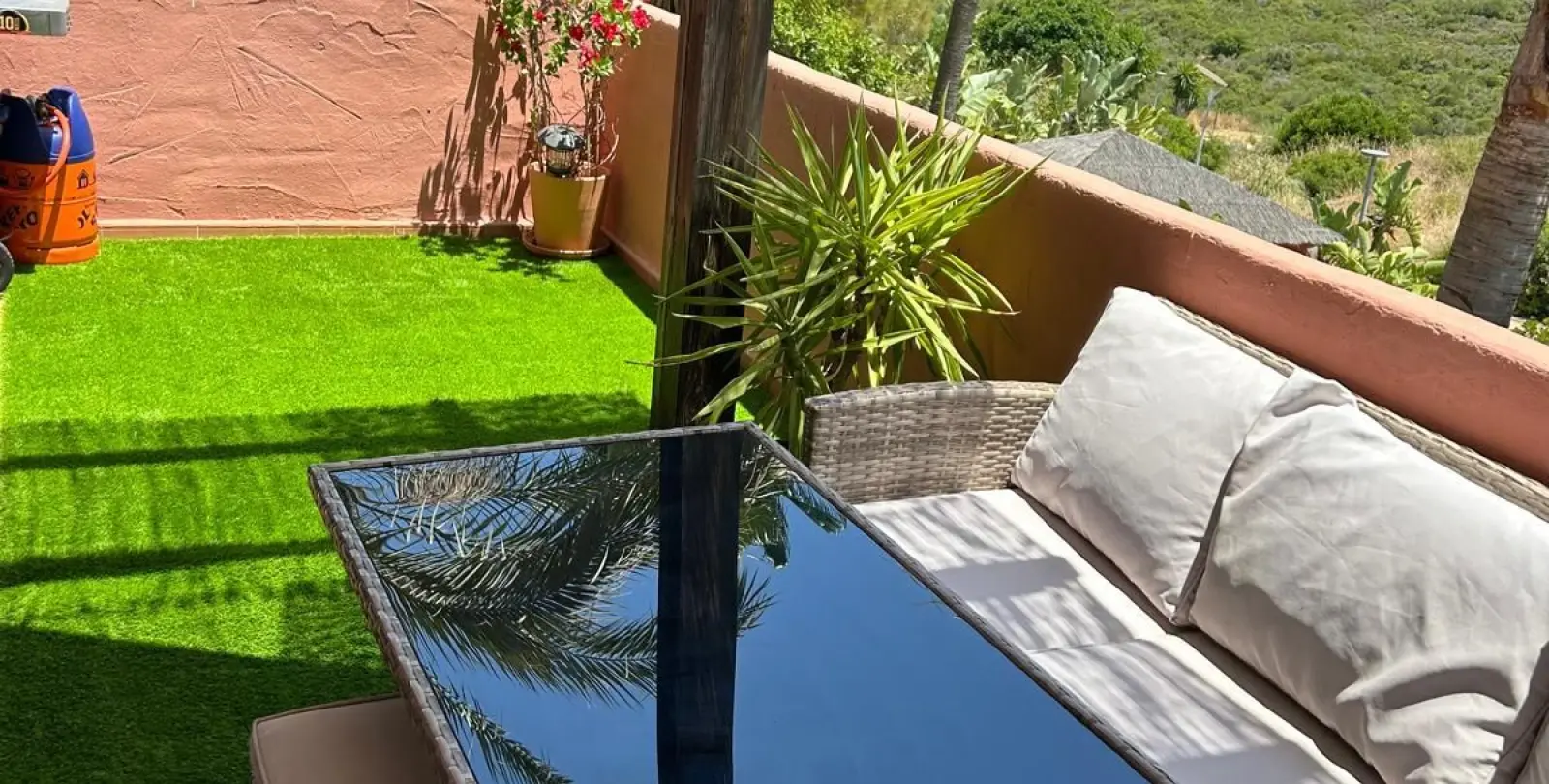 Venta de apartamento en planta media en Casares Playa 18