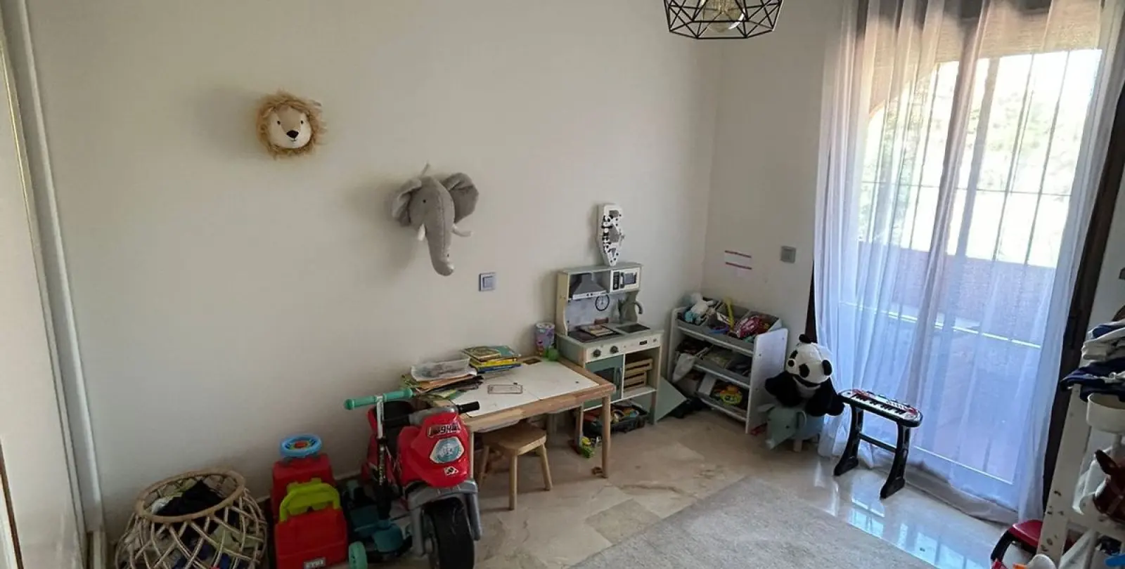 Venta de apartamento en planta media en Casares Playa 22
