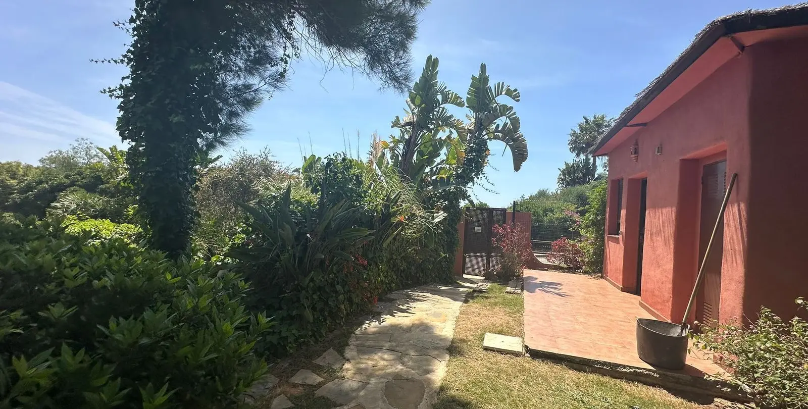 Venta de apartamento en planta media en Casares Playa 31