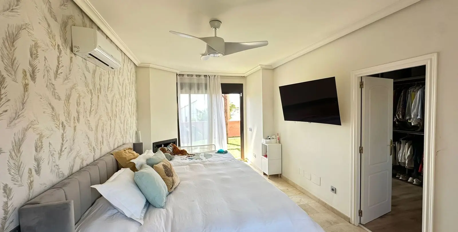 Venta de apartamento en planta media en Casares Playa 32