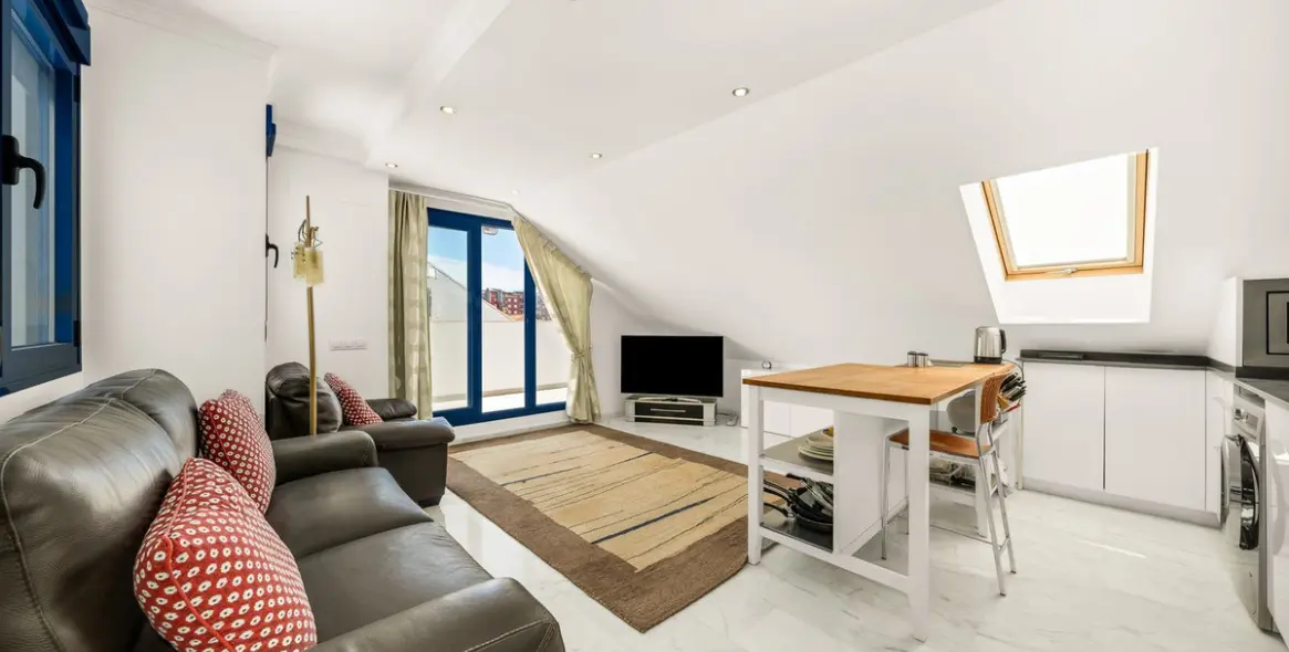 Sale of penthouse in Fuengirola 8