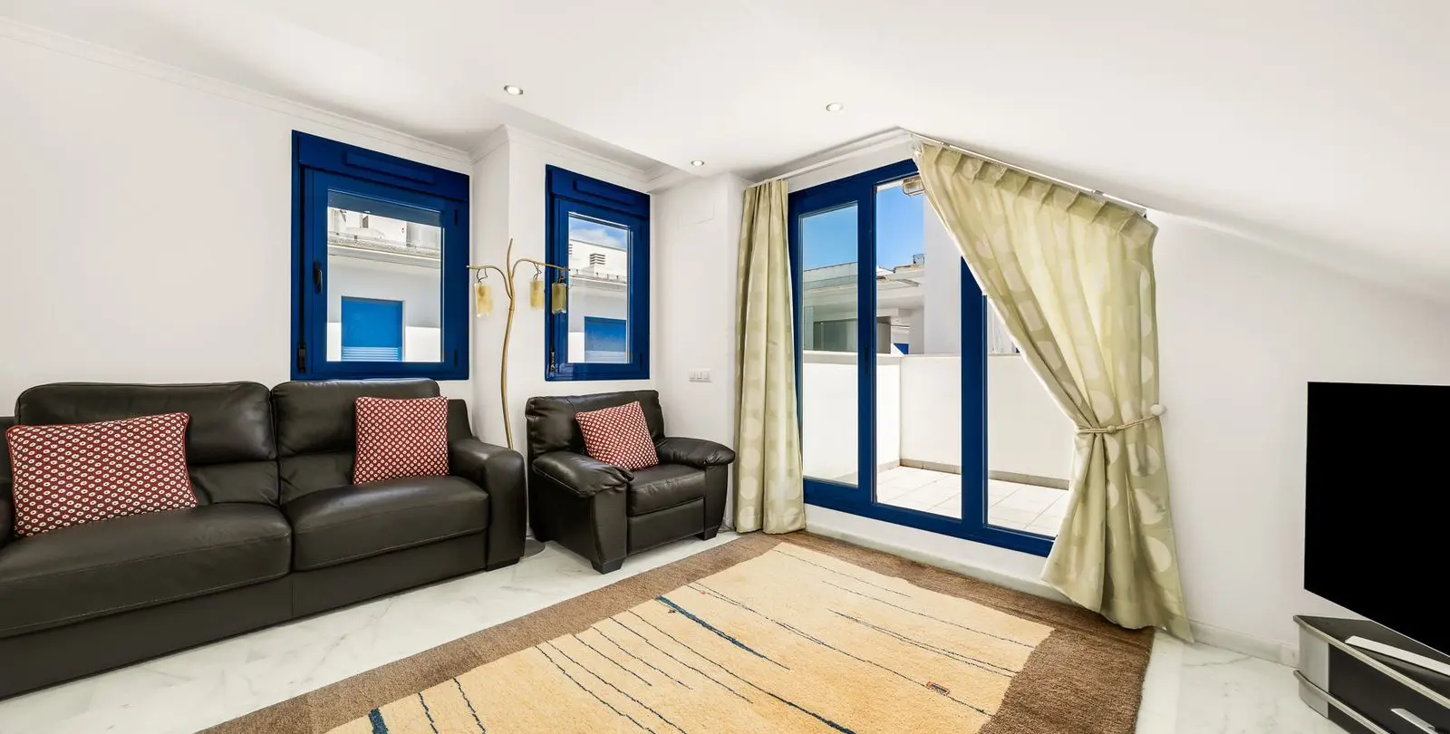 Sale of penthouse in Fuengirola 9